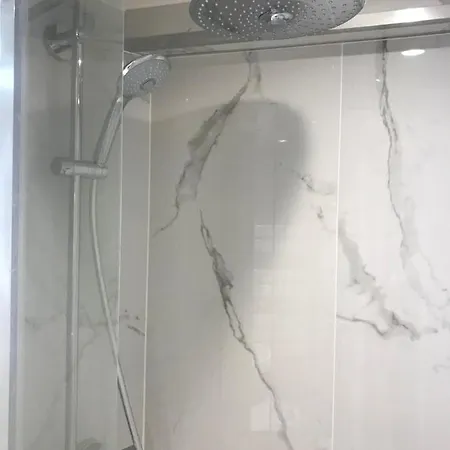Superbe Triplex Au Coeur De Montorgueil